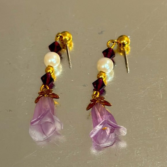Avon Jewelry - Avon, purple crystal and pearl earrings
